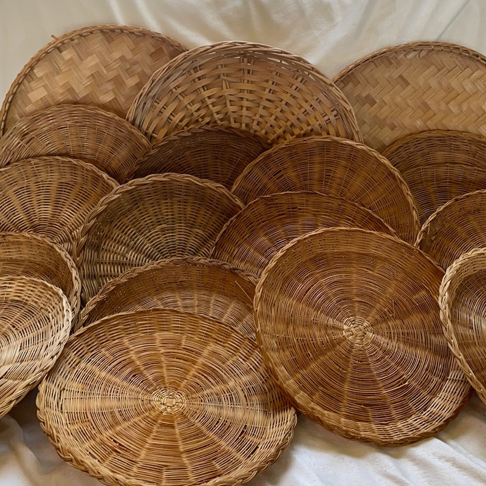 Wall/ Plate baskets. 15 in total.